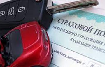 Лукашенко подписал указ о страховании автомобилей