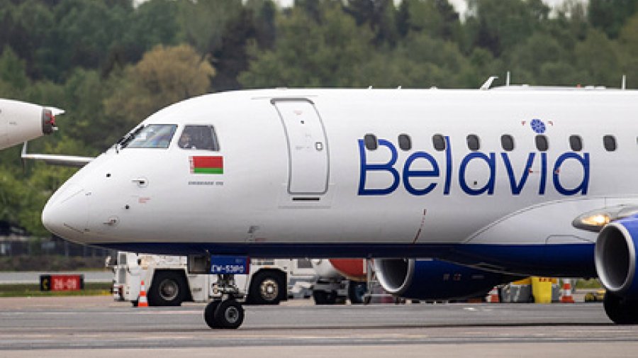 Самолет «Белавиа» подал сигнал бедствия и экстренно сел в аэропорту «Домодедово» на одном двигателе