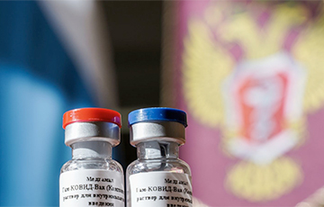 Белорусский Минздрав одобрил вакцину «Спутник V» для людей старше 60 лет