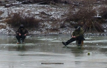 Беларусские рыбаки пошли на первый лед