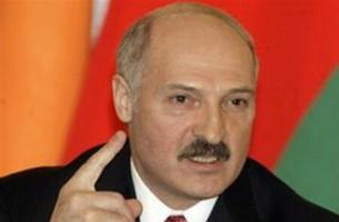 Лукашенко обещает снести голову правительству