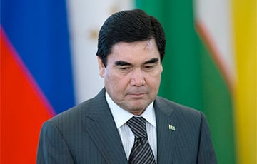 В Туркменистане молодоженов обязали исполнять первый танец под песню диктатора