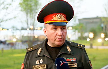 Хренин заявил про немедленный отвод войск от границы Украины
