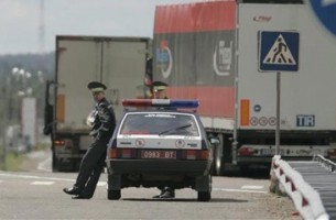 На границе Беларуси и Литвы стоят в пробке более 2 тысяч машин