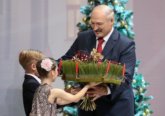 Лукашенко: Вы все мои дети, за которых я отвечаю