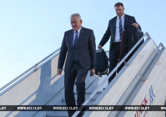 Президент Сербии прилетел в Беларусь обычным рейсовым самолетом Lufthansa