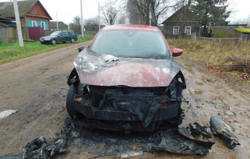 Под Могилевом пенсионер с канистрой подпалил чужой Ford