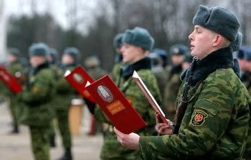 В беларусской армии еще живы валенки и ушанки
