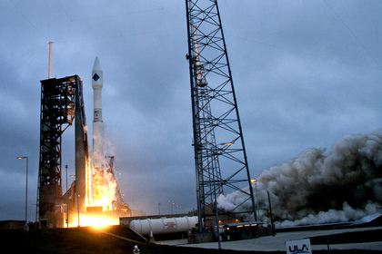 В США отложен запуск военного спутника из-за неполадок с российскими двигателями