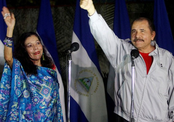 Лукашенко поздравил Ортегу с переизбранием на пост президента Никарагуа