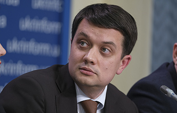 Глава «Слуги народа» намекнул, что для коалиции в украинском парламенте им никто не нужен