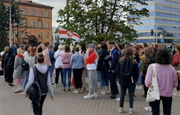 Белоруски вышли на самый громкий Женский марш