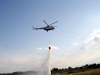 Вертолет МЧС Беларуси планирует сегодня вернуться из России