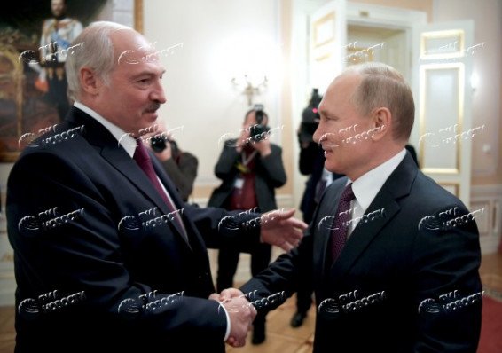Путин пригласил Лукашенко к продолжению дискуссии по вопросу об интеграции