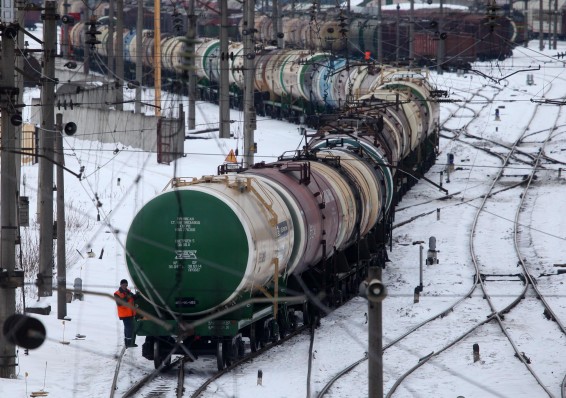 По прогнозам в 2016 году экспорт белорусского топлива в Украину достигнет рекордного уровня