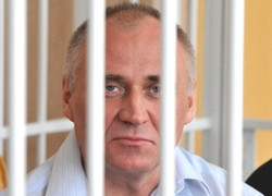 Николай Статкевич сидит в одиночной камере