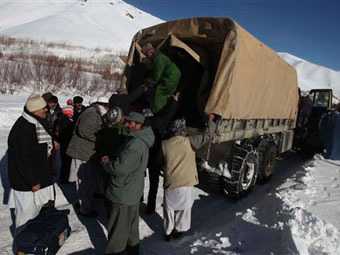 При сходе лавин в афганских горах погибли более 60 человек