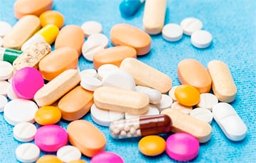 Минздрав потребовал от частных аптек увеличить долю отечественных лекарств