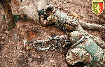 Украинский снайпер установил рекорд по «денацификации» врага