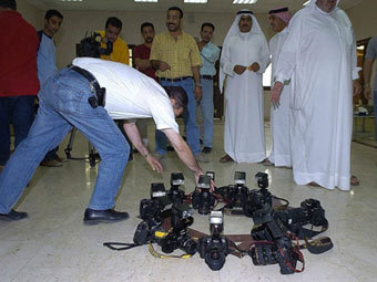В Кувейте запретили цифровые "зеркалки"