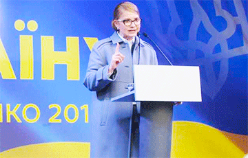 На митинге в Киеве Тимошенко пообещала вернуть Крым и Донбасс