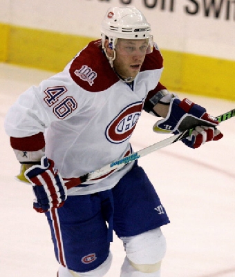 Андрей Костицын догнал Владимира Цыплакова по количеству заброшенных шайб в чемпионатах НХЛ