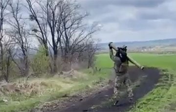 Ракета украинского воина попала во вражеский беспилотник «Орлан-10»: видеофакт
