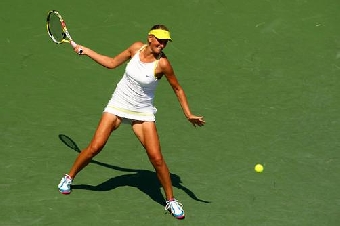 Виктория Азаренко проиграла на старте итогового турнира WTA