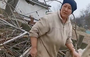 Жительница Киевской области выкрала у спящих оккупантов боеприпасы: видеофакт