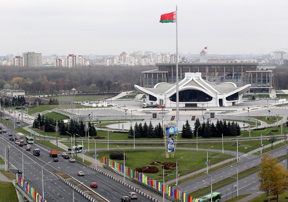 В Беларуси отмечается День государственных герба и флага