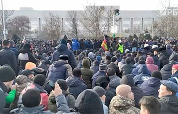 Яркие кадры из протестного Казахстана