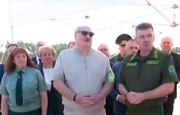 Лукашенко едва преодолел 1,5 километра в Гомельской области