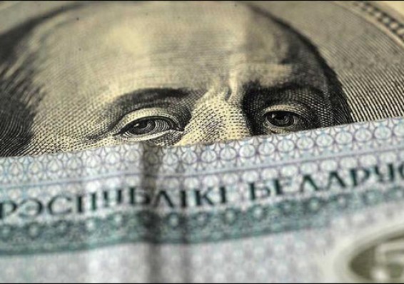 ЕАБР: глубина экономического спада в Беларуси уменьшается, но девальвация подогрела инфляцию