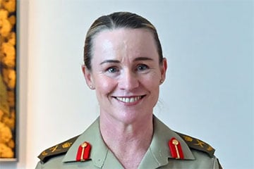 В Австралии женщина возглавила армию