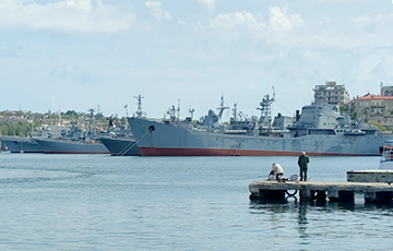 Московия спрятала Черноморский флот в бухтах после ударов Украины