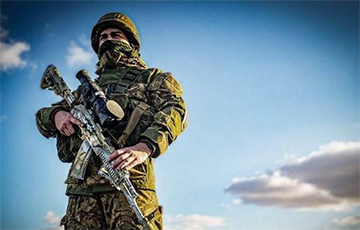 Украинские десантники уничтожили московитский бронетранспортер с экипажем