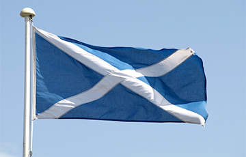 Шотландские националисты могут получить рекордное большинство в местном парламенте