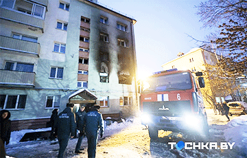 «Темная история»: очевидцы рассказали о пожаре на бульваре Шевченко в Минске
