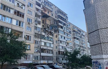 В Киеве взорвался жилой дом: повреждено несколько этажей