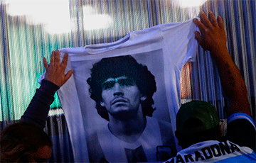 В Аргентине объявили трехдневный траур из-за смерти Марадоны