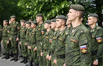 Военный эксперт: В армии РФ идет процесс переформатирования в маршевые батальоны