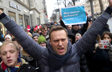 В аэропорту Шереметьево задержали соратников Навального