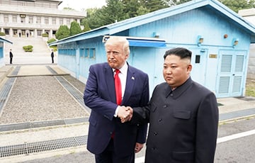 СМИ: Трамп может встретиться с Ким Чен Ыном в демилитаризованной зоне