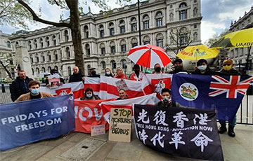В Лондоне у резиденции премьер-министра Великобритании прошла акция солидарности с Беларусью