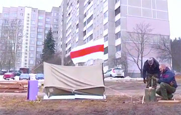 Протестующие начали строить палаточный городок на севере Минска