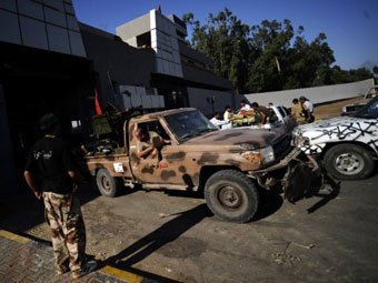 В Триполи начались бои за резиденцию Каддафи