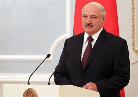 Служба безопасности Лукашенко вручила ему медаль