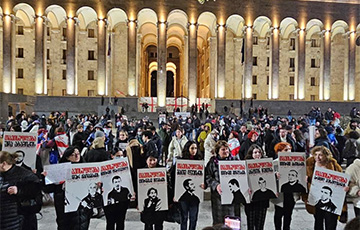В городах Грузии прошли акции и марши к 100 дням протестов