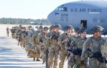 США перебрасывают войска на авиабазу в Дамаск