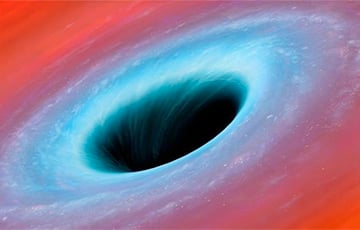 В NASA показали насколько огромными могут быть черные дыры по сравнению с Солнцем